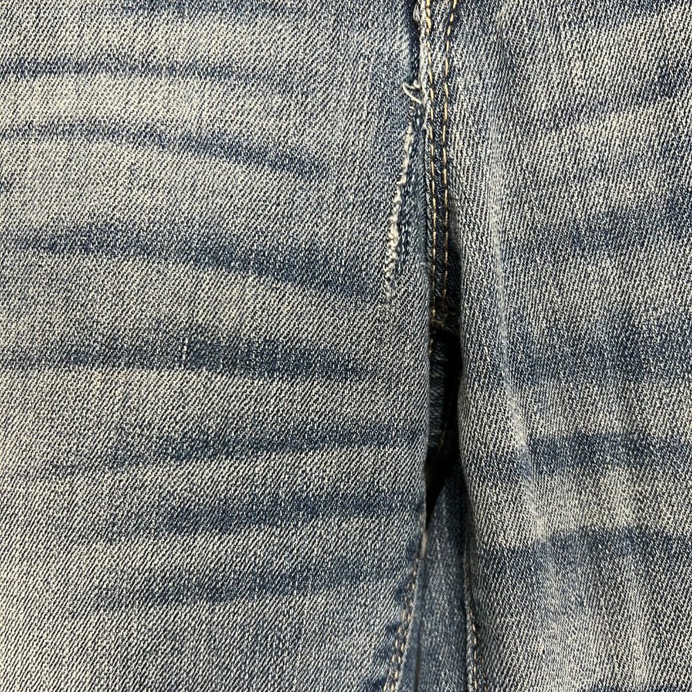 Express Stella Woman’s Jeans sz 2 Skinny Low Regular Medium Wash Distressed Fade - Picture 5 of 9